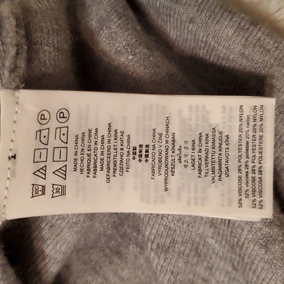 Like new Michael Kors cardigan sweater - Picture 9 of 10